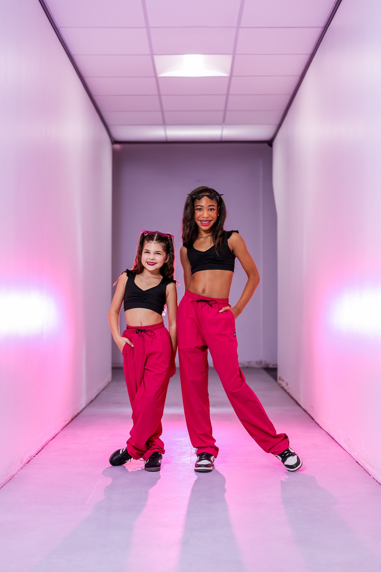 BOWZA RUFFLE PANTS IN MAGENTA