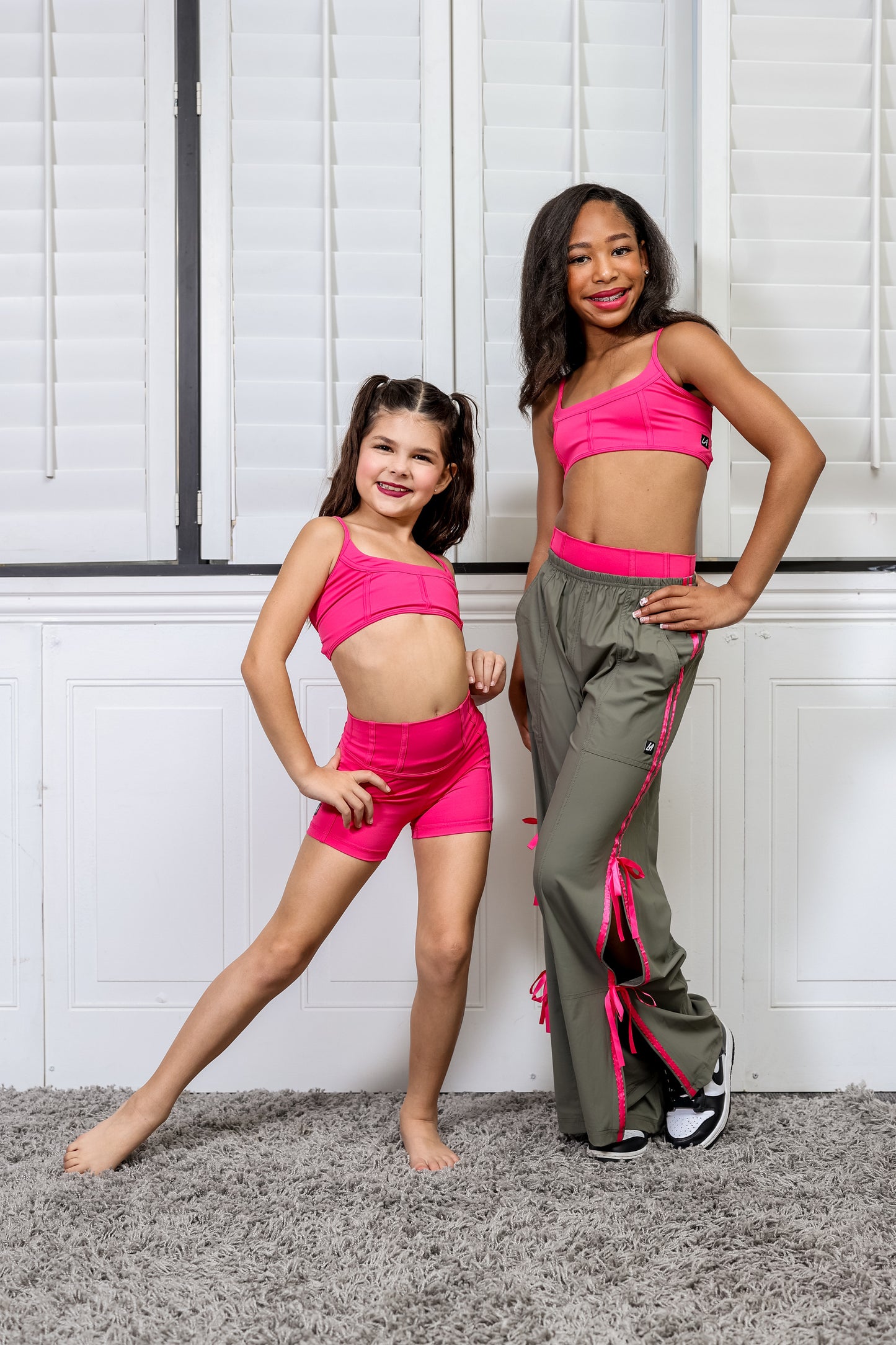 BOW PANT - STONE AND LIPSTICK PINK